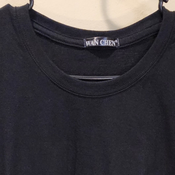 Wan Chen Black BTS World Tour Tshir Fits M/L - Picture 9 of 10
